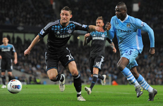 正是因為他 正是因為他